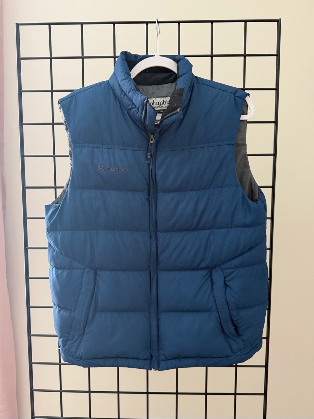 Columbia Men's Navy Blue Quilted Puffer Vest
